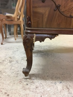 anapalaiosi-mpoufe-laka-galliki-patina-2021-prin-4